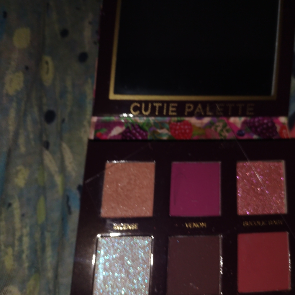 Cutie Palette - WildBerry NABLA / See Info No Box - Picture 3 of 6